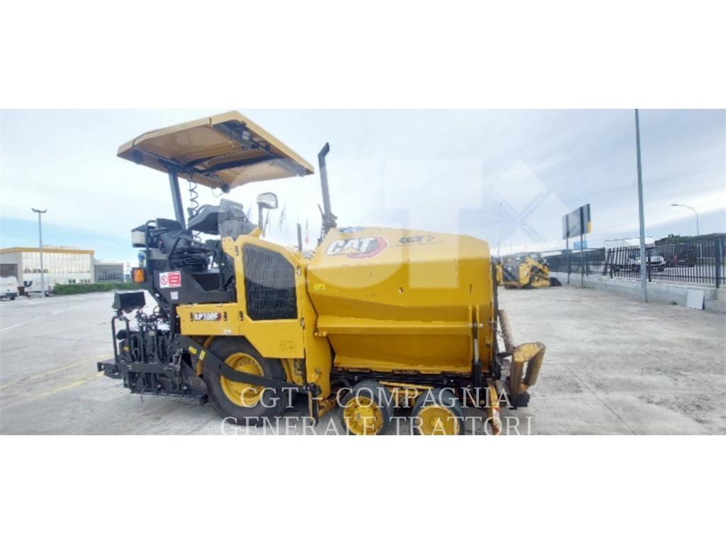 CAT AP300F Asfaltni finišerji