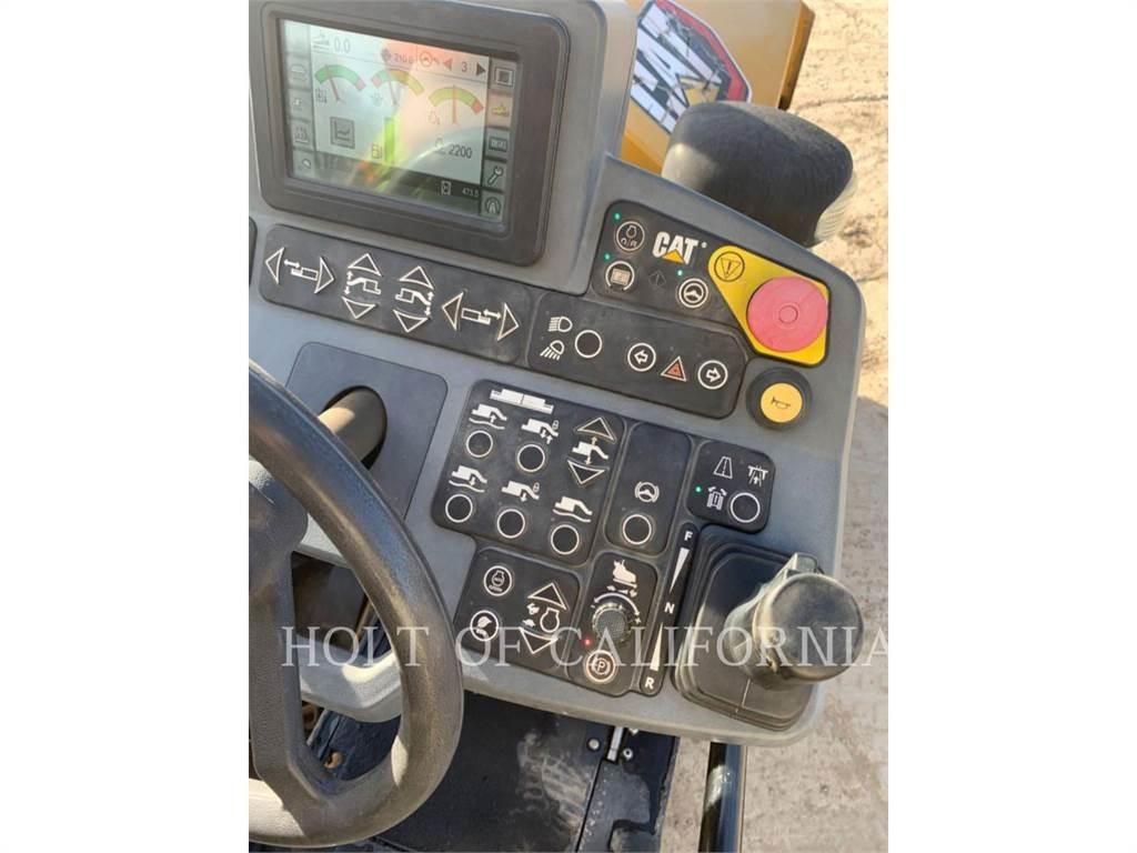 CAT AP355F Asfaltni finišerji