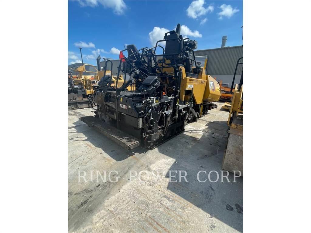 CAT AP555F Stroji za recikliranje asfalta