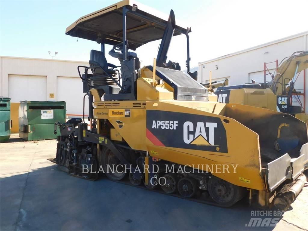 CAT AP555F Asfaltni finišerji