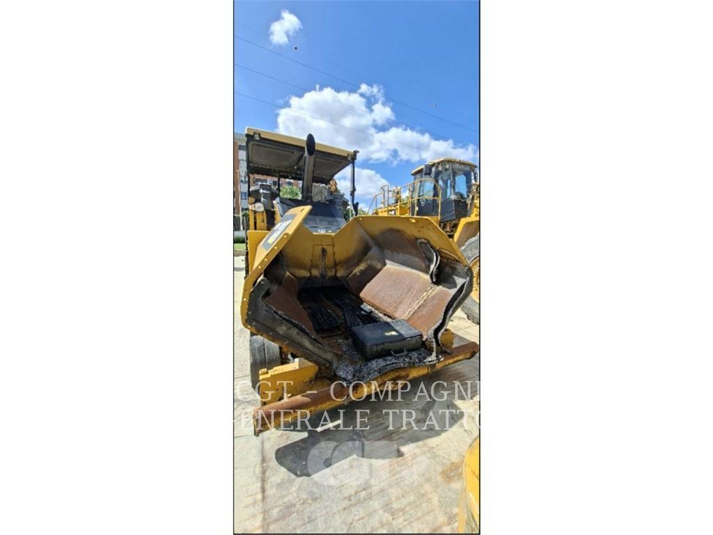 CAT AP600F Asfaltni finišerji