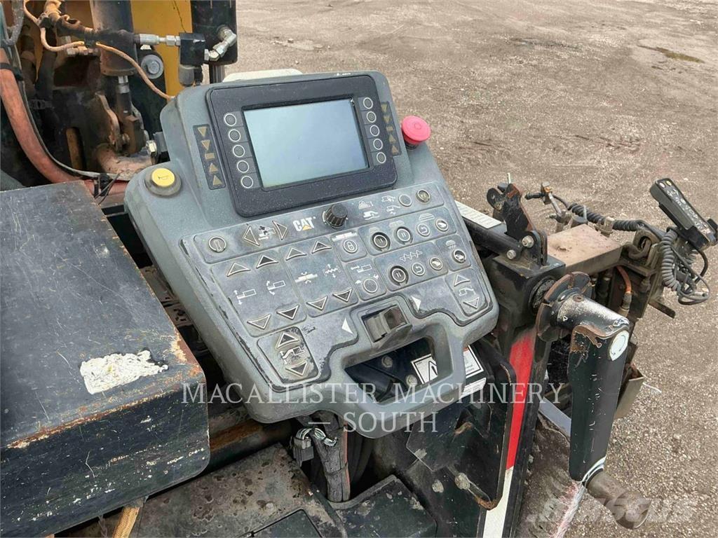 CAT AP655F Asfaltni finišerji