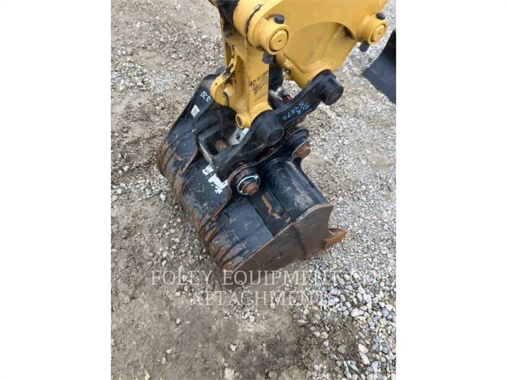 CAT BK302P24 Bagri goseničarji