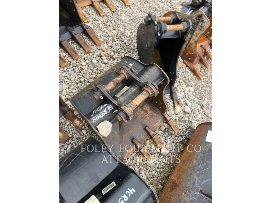 CAT BK303P24 Bagri goseničarji
