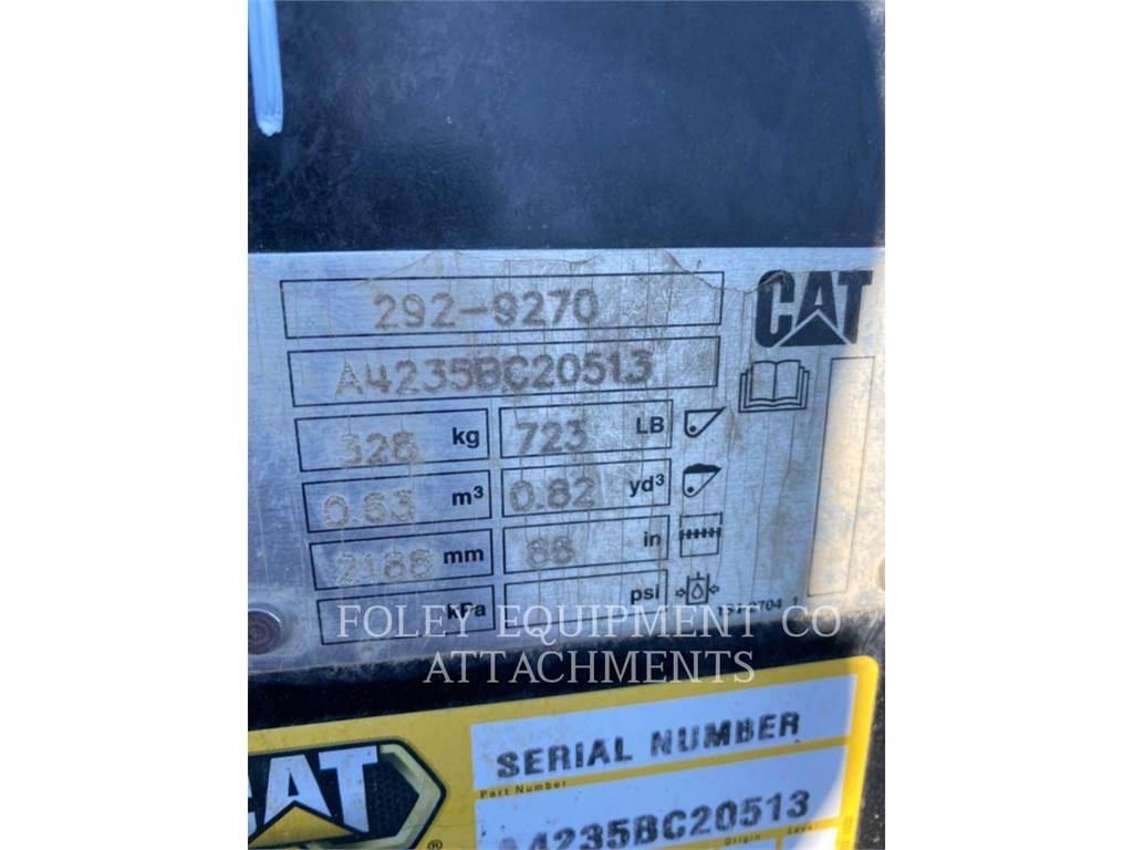CAT BKSSLGP86S Skid steer mini nakladalci