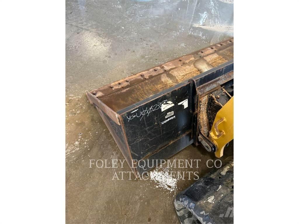 CAT BKSSLGP86S Skid steer mini nakladalci