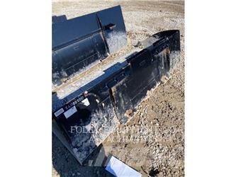 CAT BKSSLID86S Skid steer mini nakladalci