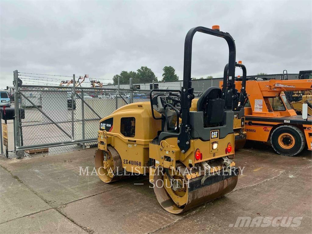 CAT CB 24 B Dvojni valjarji