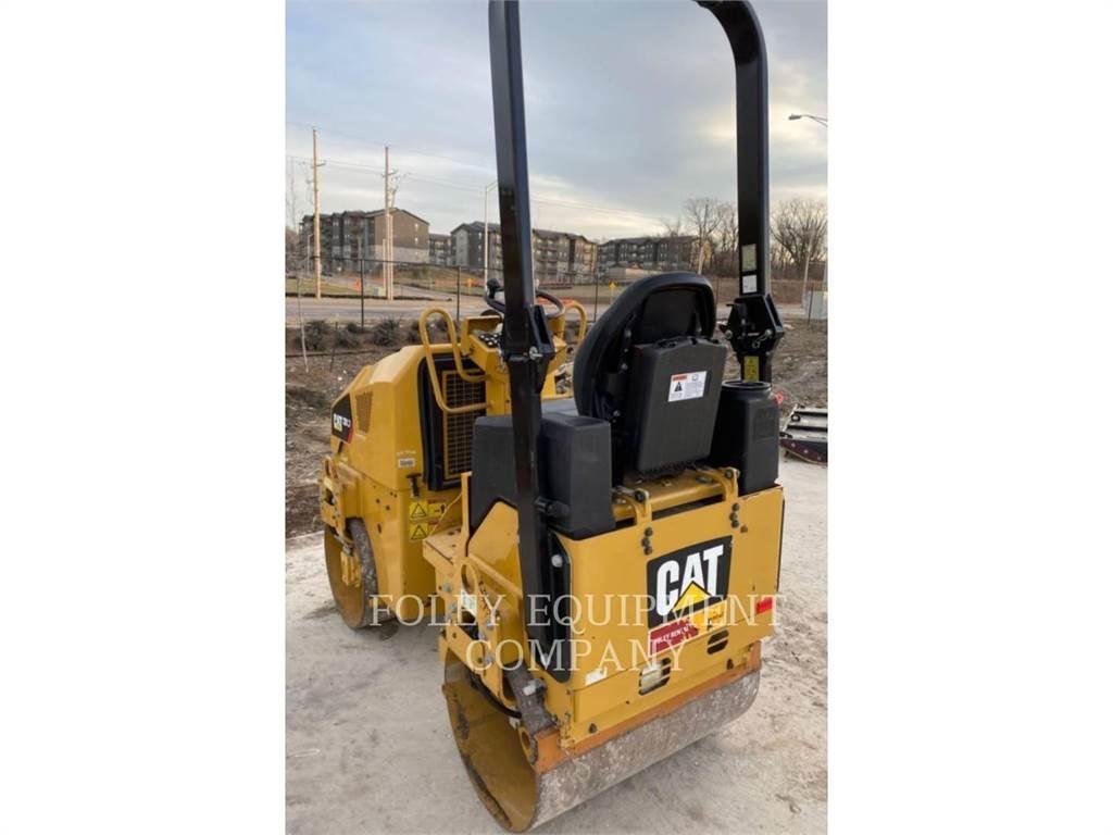 CAT CB1.7-03 Kompaktorji tal