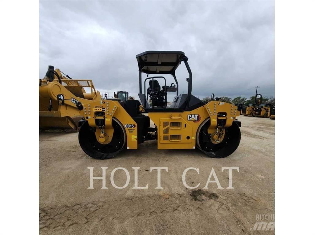 CAT CB15 Kolesni nakladalci