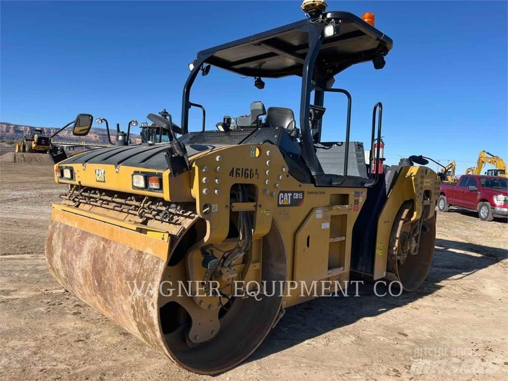 CAT CB15 Kompaktorji tal