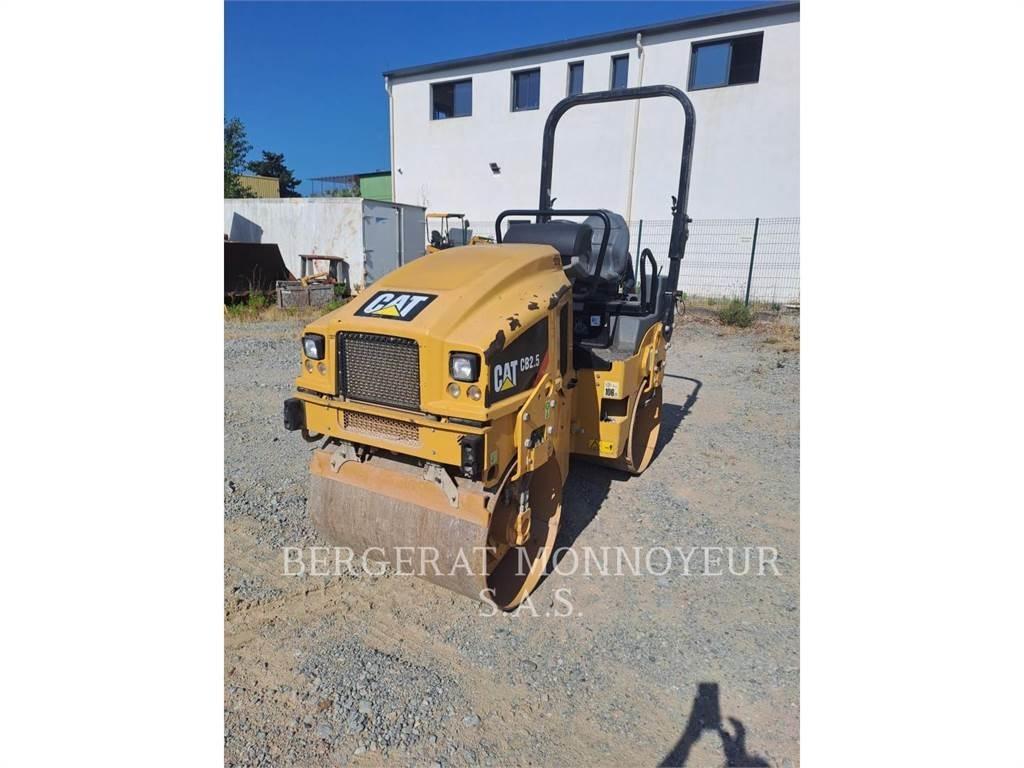 CAT CB2.5 Kompaktorji tal