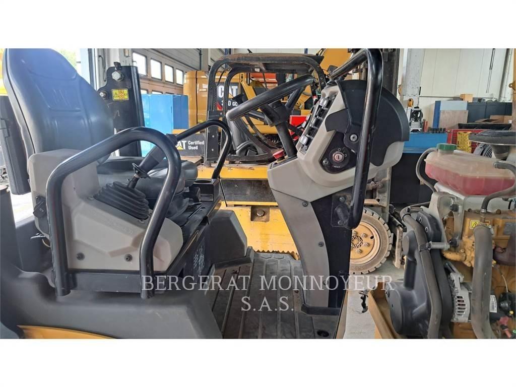 CAT CB2.5LRC Dvojni valjarji