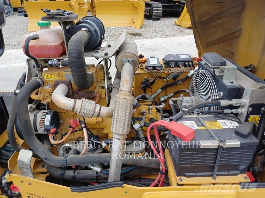 CAT CB2.7LRC Dvojni valjarji