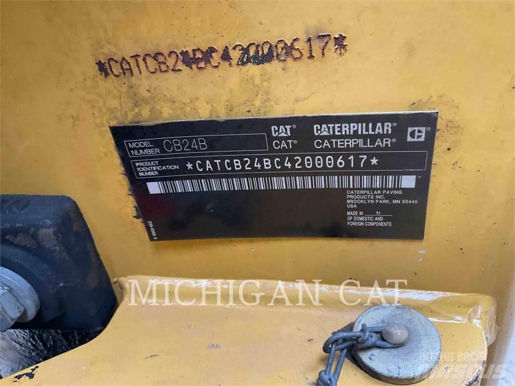 CAT CB24B Enojni valjarji