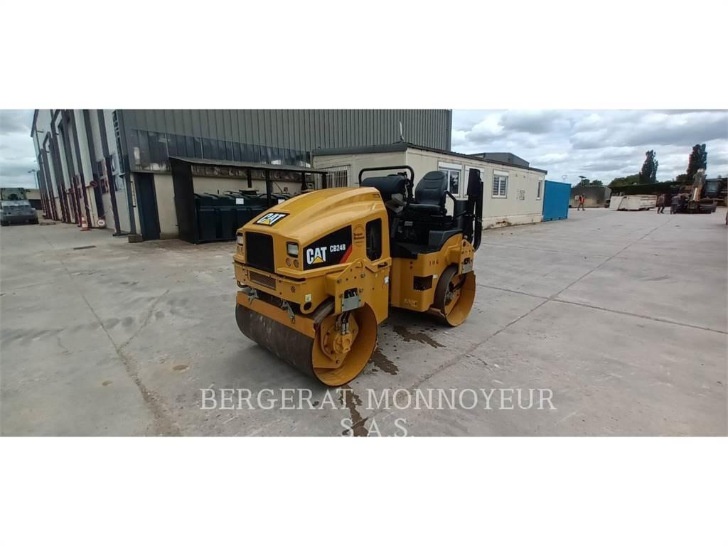 CAT CB24B Kompaktorji tal