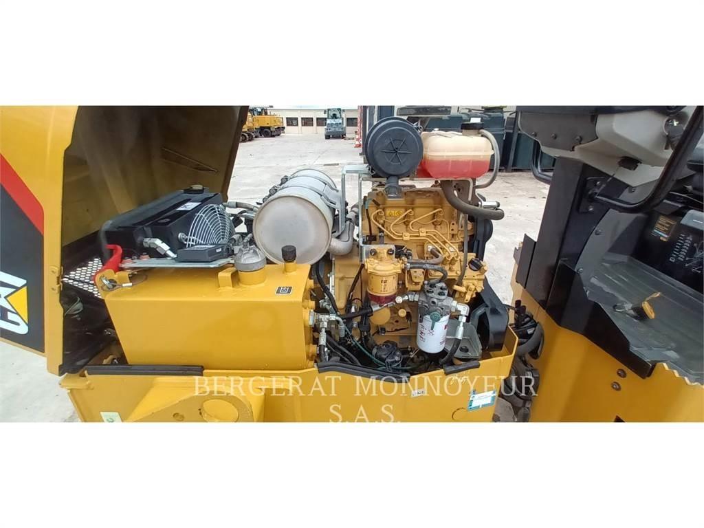 CAT CB24B Kompaktorji tal
