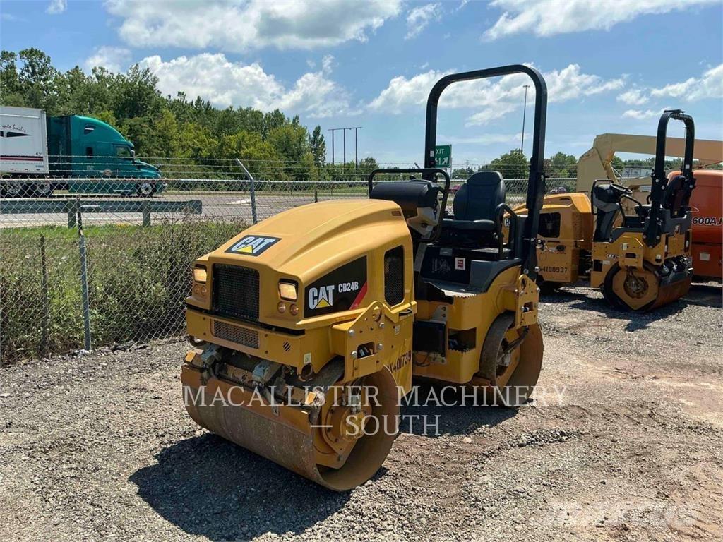 CAT CB24B Dvojni valjarji