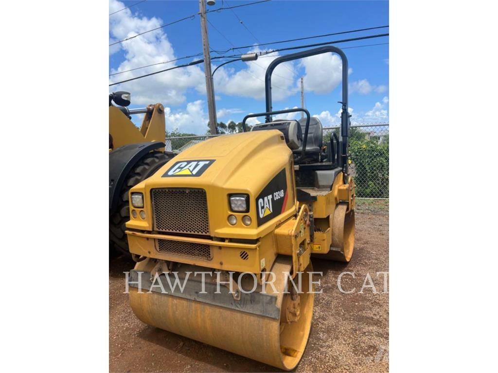 CAT CB24B Kompaktorji tal