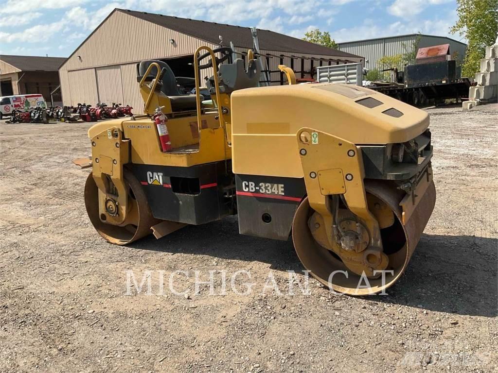 CAT CB334E Enojni valjarji