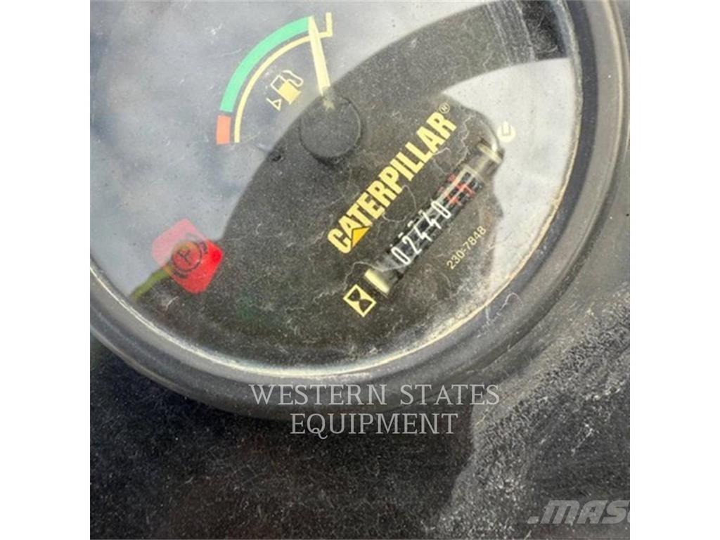 CAT CB34 Dvojni valjarji