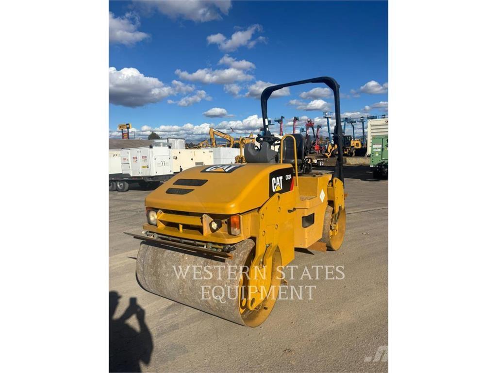 CAT CB34 Dvojni valjarji