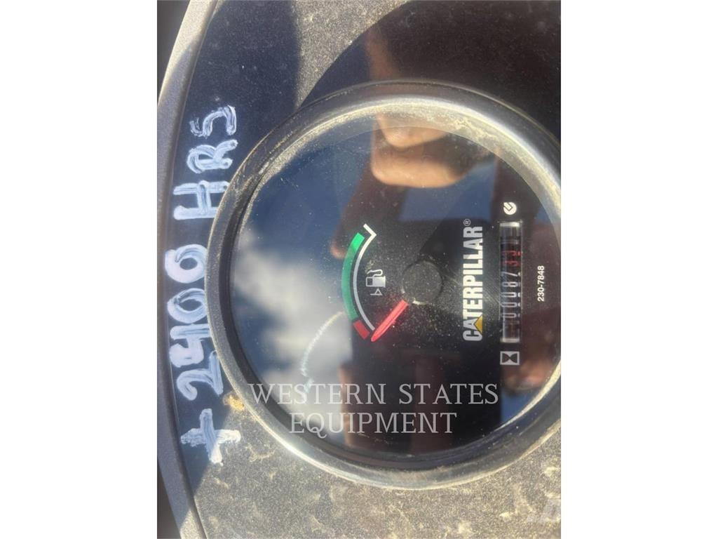 CAT CB34 Dvojni valjarji