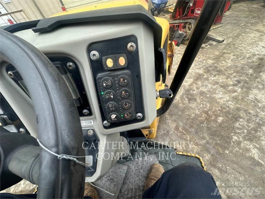 CAT CB34B Kompaktorji tal