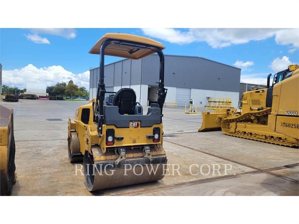 CAT CB4.4 Dvojni valjarji