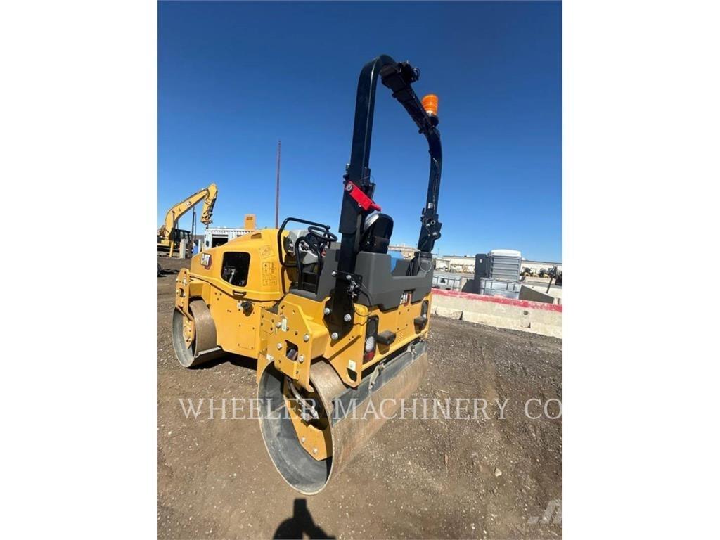 CAT CB4.4 Dvojni valjarji