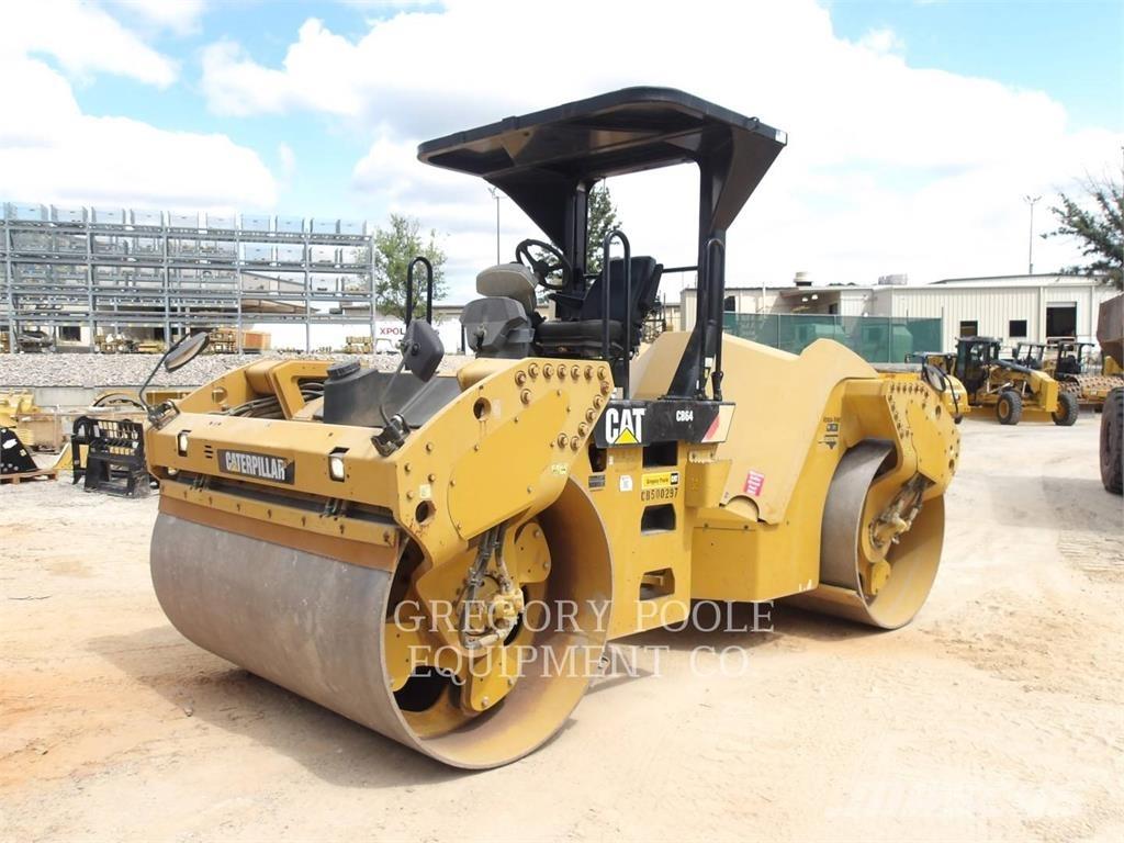 CAT CB64 Dvojni valjarji