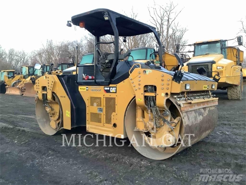 CAT CB64B Dvojni valjarji