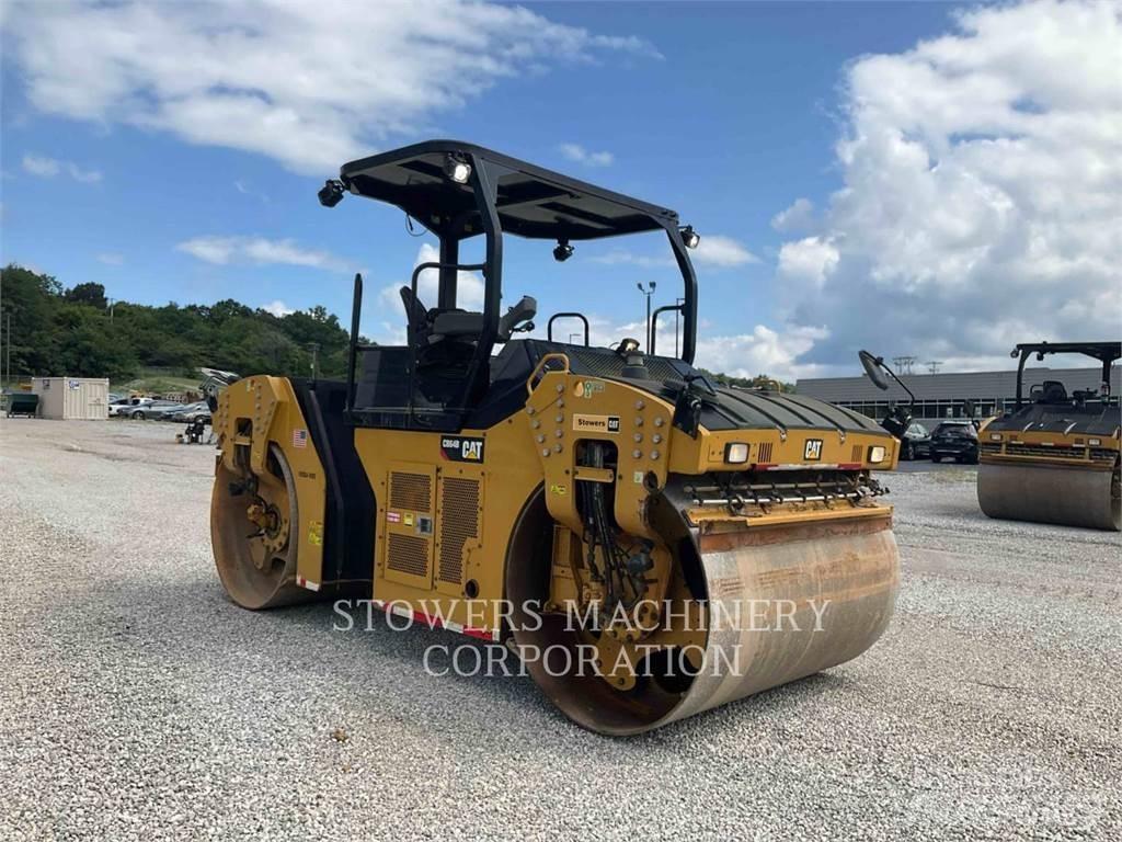 CAT CB64B Kompaktorji tal