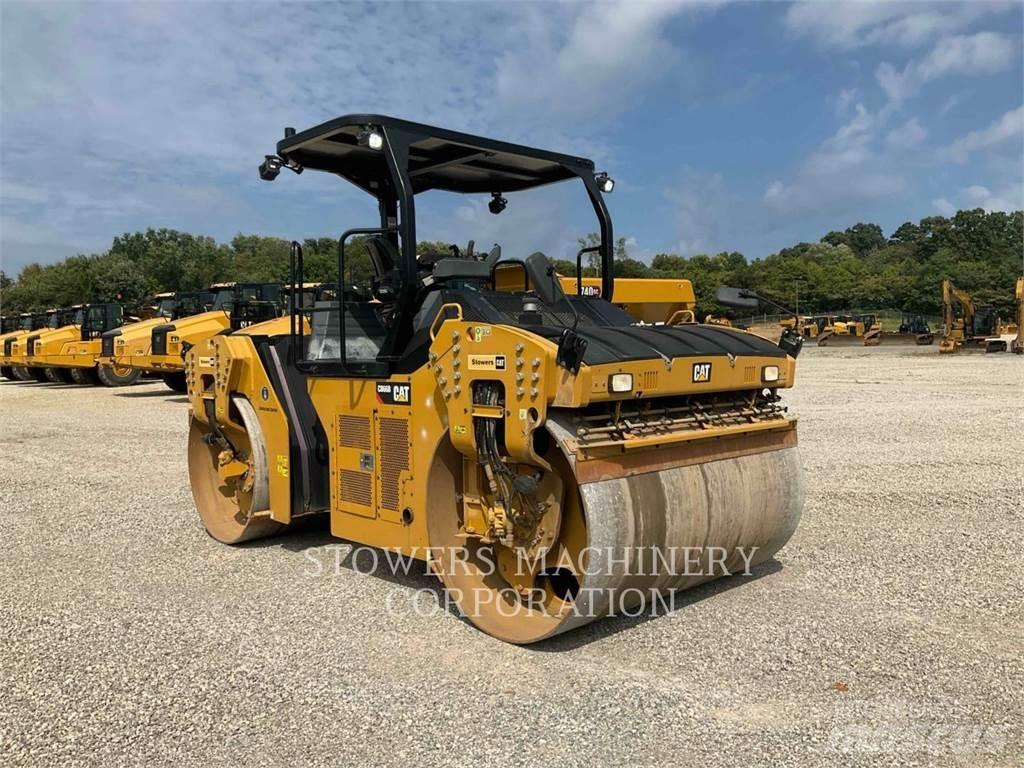 CAT CB66B Kompaktorji tal