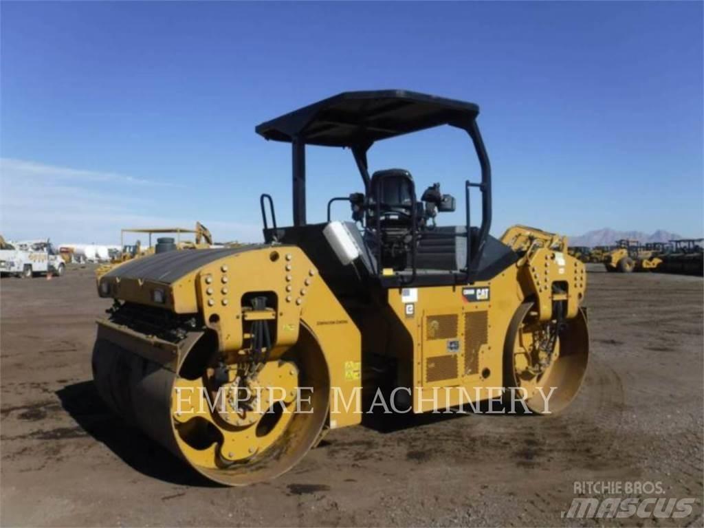 CAT CB66B Dvojni valjarji