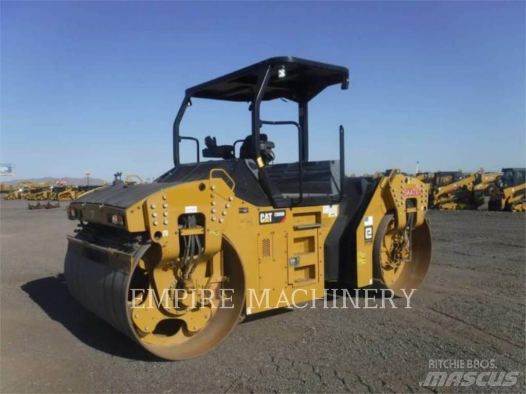 CAT CB66B Dvojni valjarji