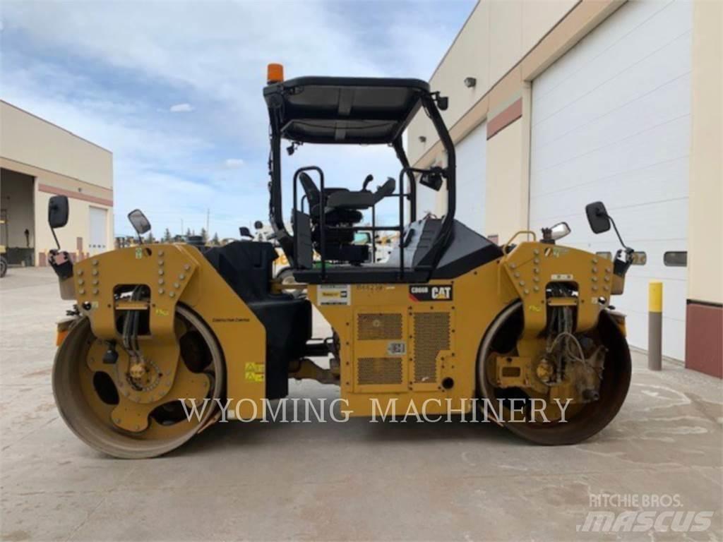CAT CB66B Kompaktorji tal