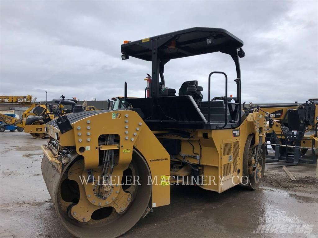 CAT CB66B CW Dvojni valjarji
