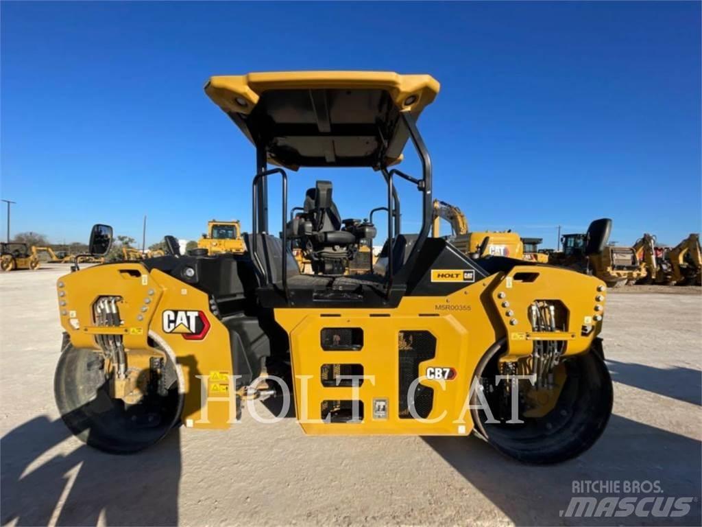 CAT CB7 Enojni valjarji