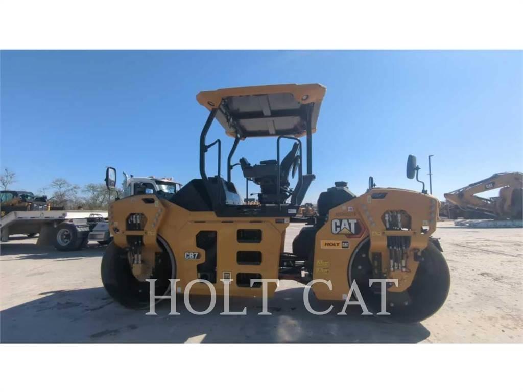 CAT CB7 Enojni valjarji