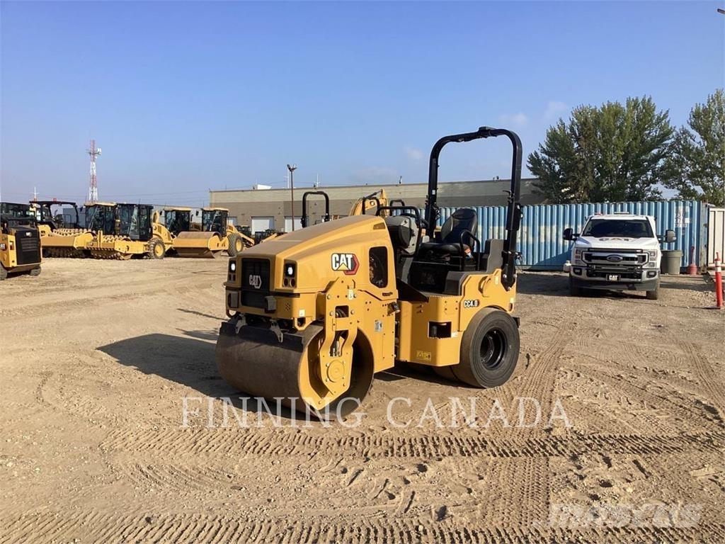 CAT CC 4.0 Kompaktorji tal