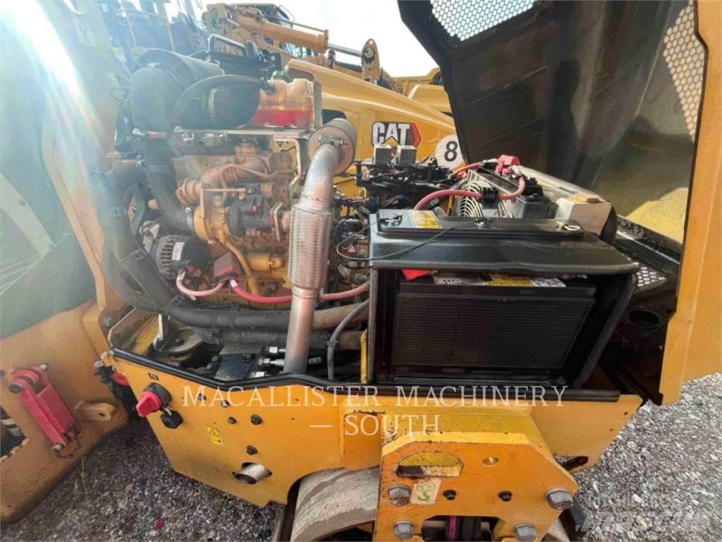 CAT CC2.7GC Kombinirani valjarji