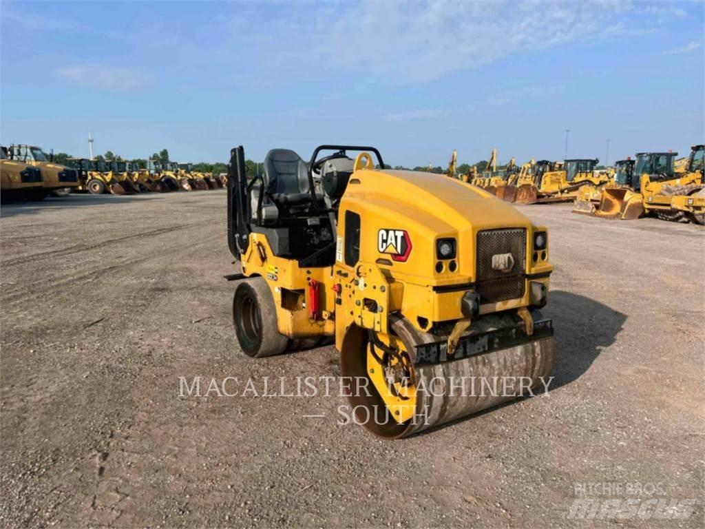 CAT CC2.7GC Kombinirani valjarji