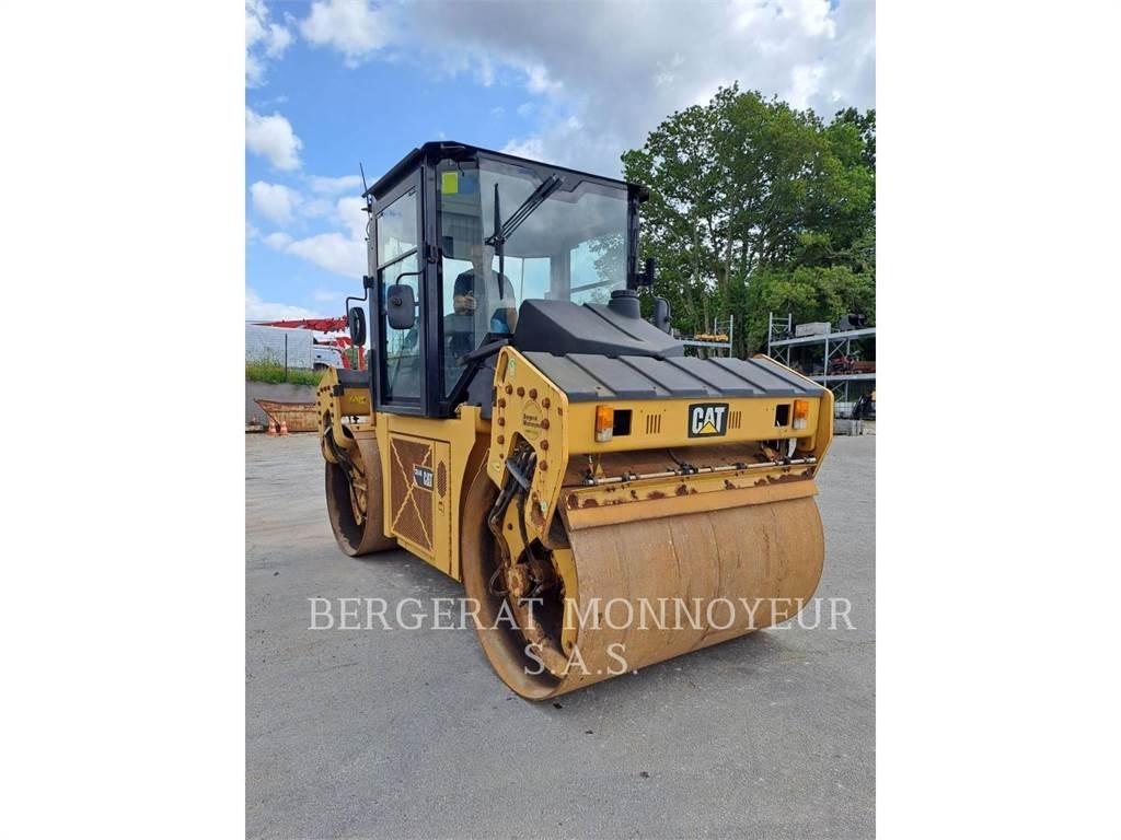 CAT CD54B Kompaktorji tal