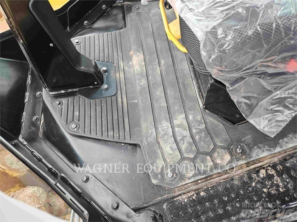CAT CP13GC Kompaktorji tal
