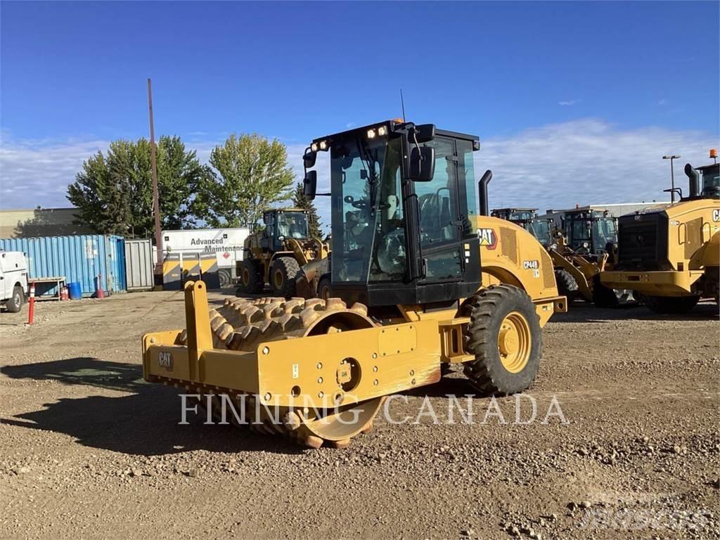 CAT CP44B Kompaktorji tal