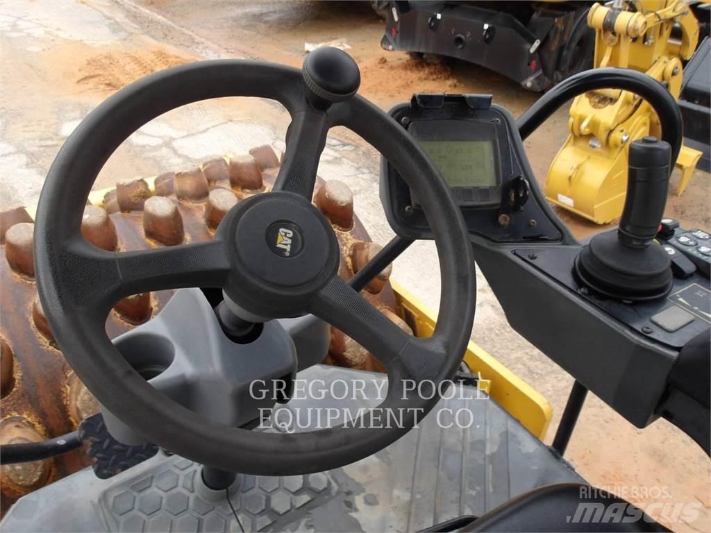 CAT CP56B Enojni valjarji