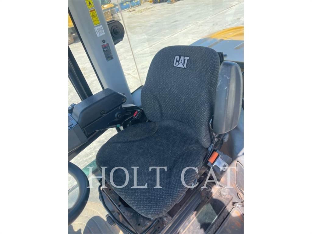 CAT CP56B CAB Stroji za recikliranje asfalta