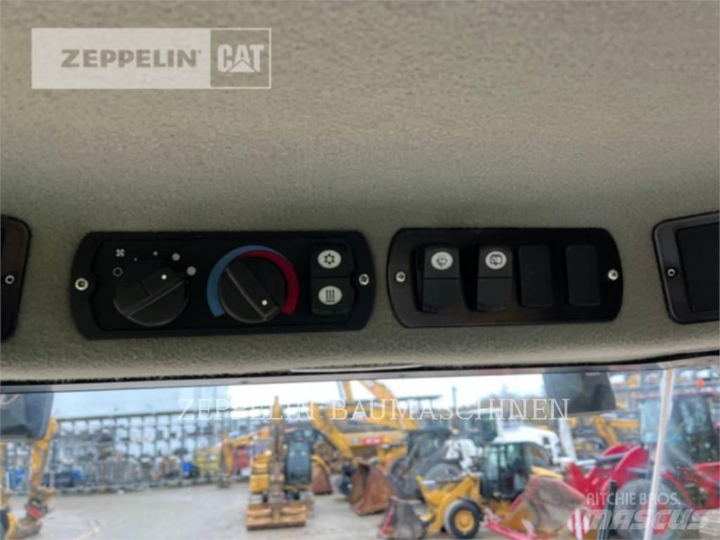 CAT CP68B Kompaktorji tal