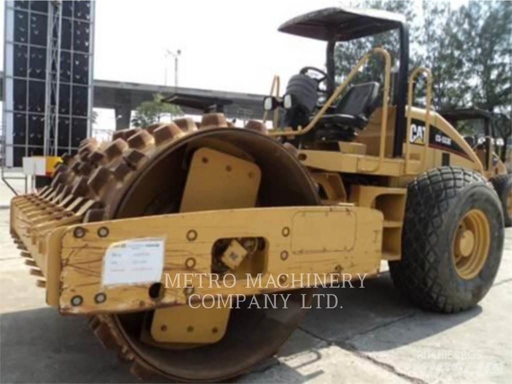 CAT CS-533E Enojni valjarji